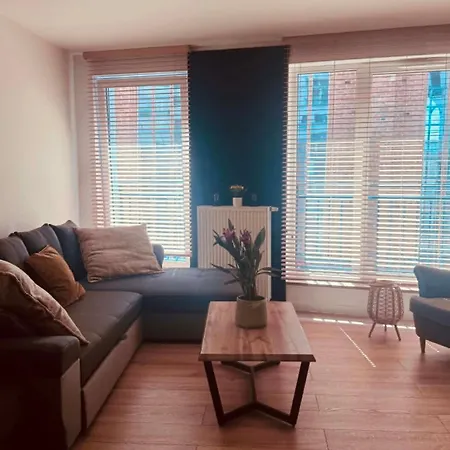 404 No 1 Stare Bulwary Apartment